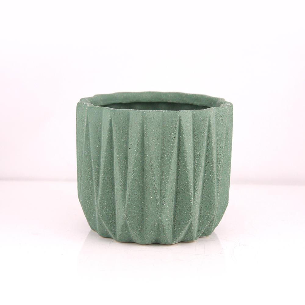 Pot en céramique géométrique