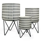 Pot de fleurs en céramique avec support en métal