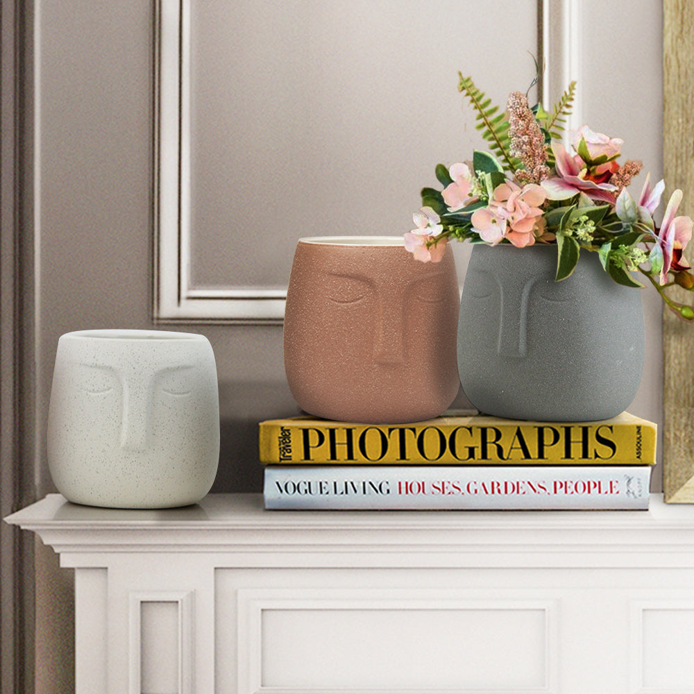 Pot et jardinière en céramique endormi