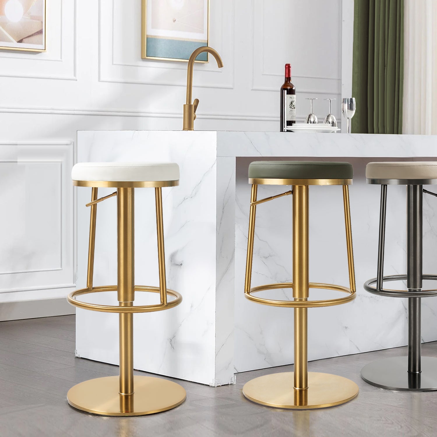 Tabouret de bar pivotant Aero avec repose-pieds intégré