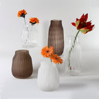 Vase en verre à rayures veinées