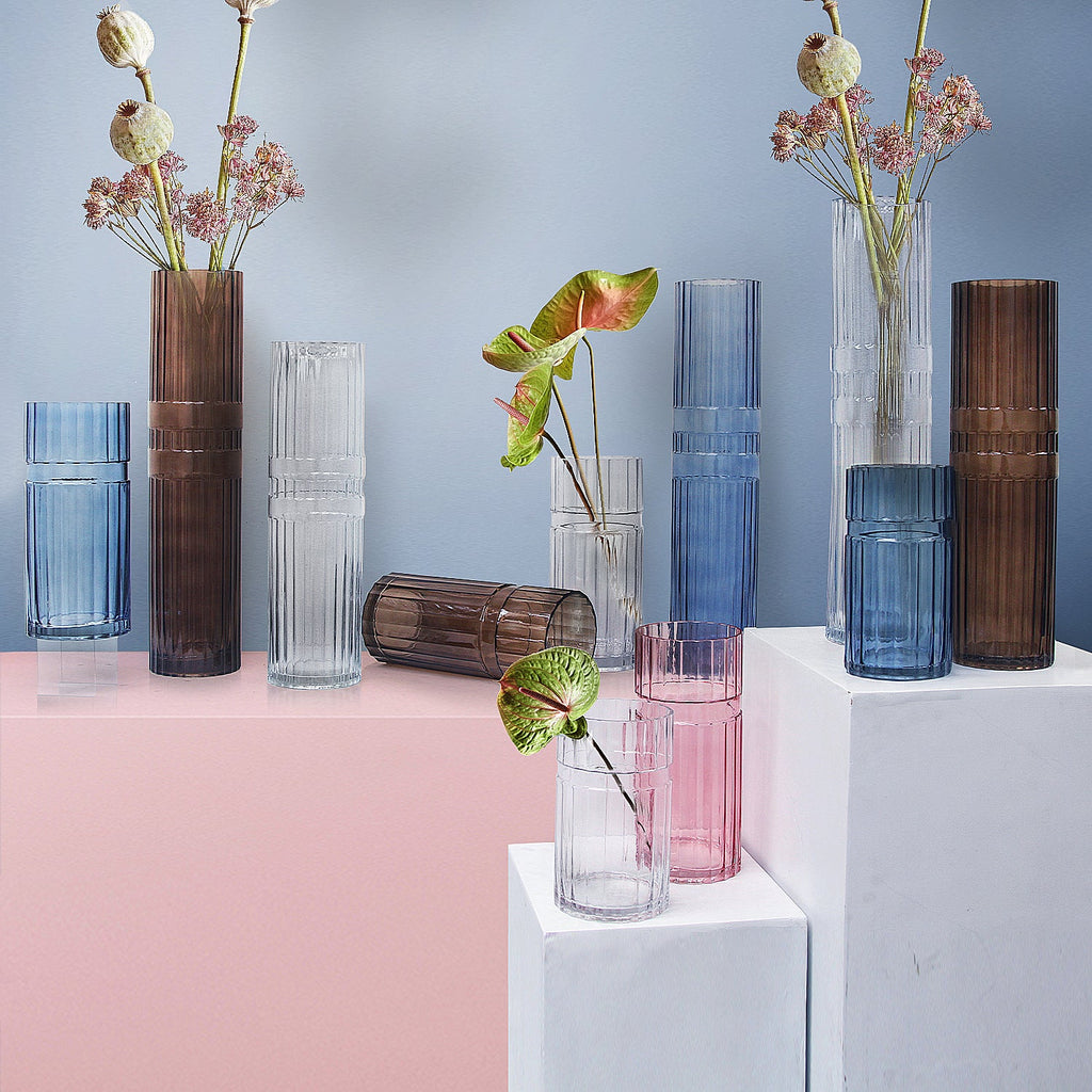 Vase en verre à étages