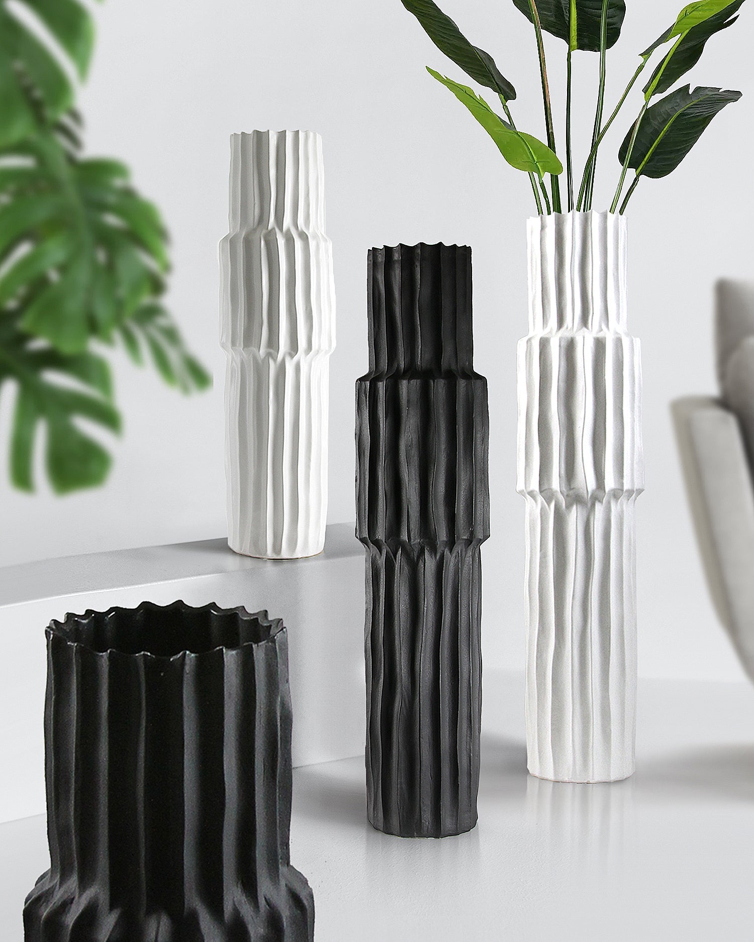 Grands vases de sol cannelés/nervurés