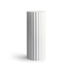 Colonne d'affichage métallique