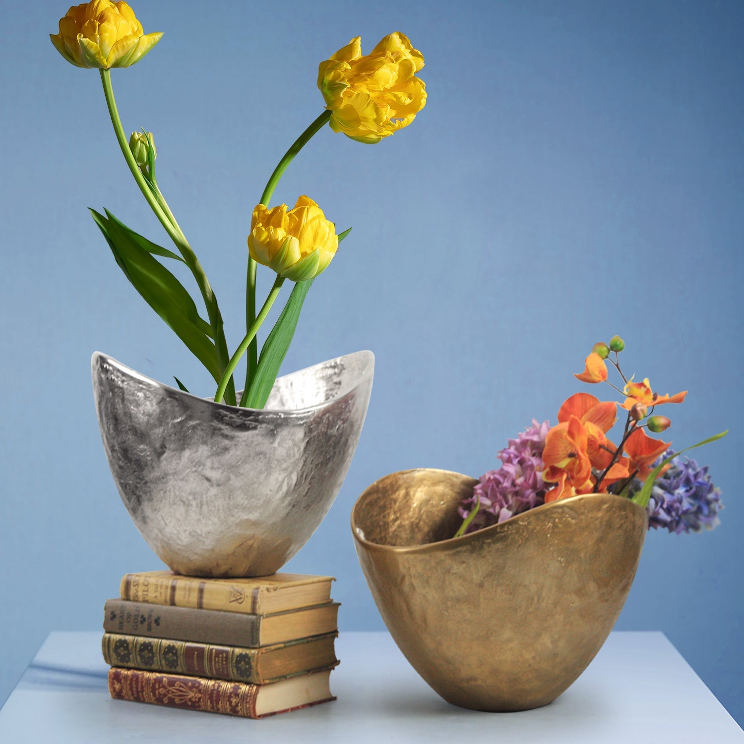 Bol de présentation en métal