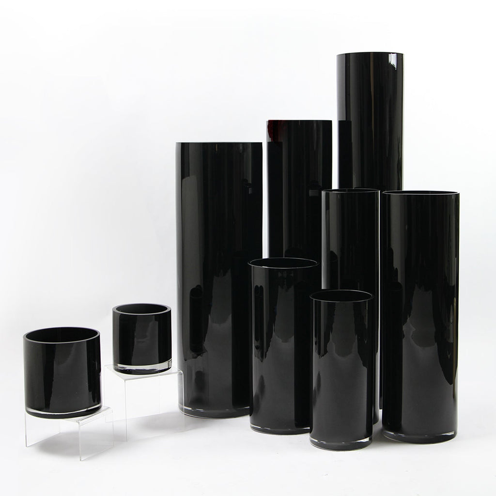 Vase cylindrique en verre noir multicouche