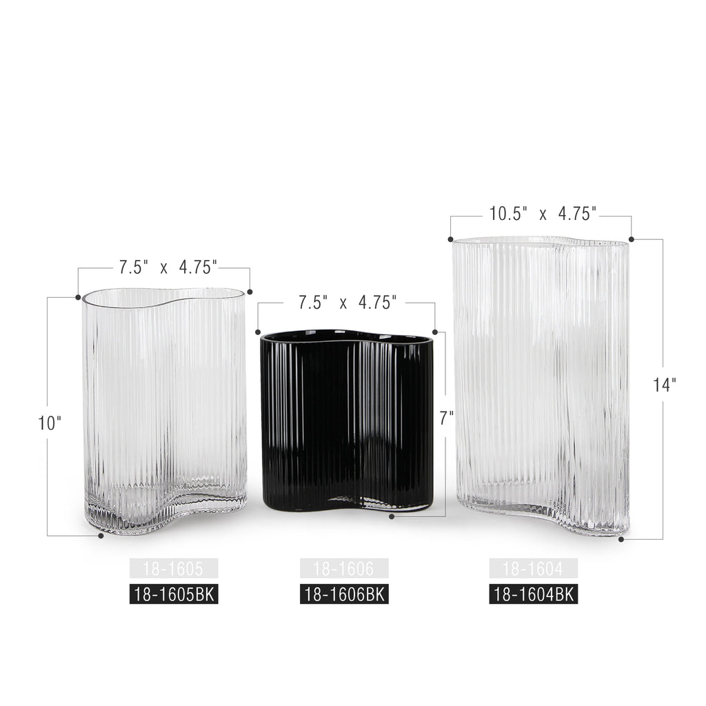 Vase en verre de qualité supérieure à côtes ondulées