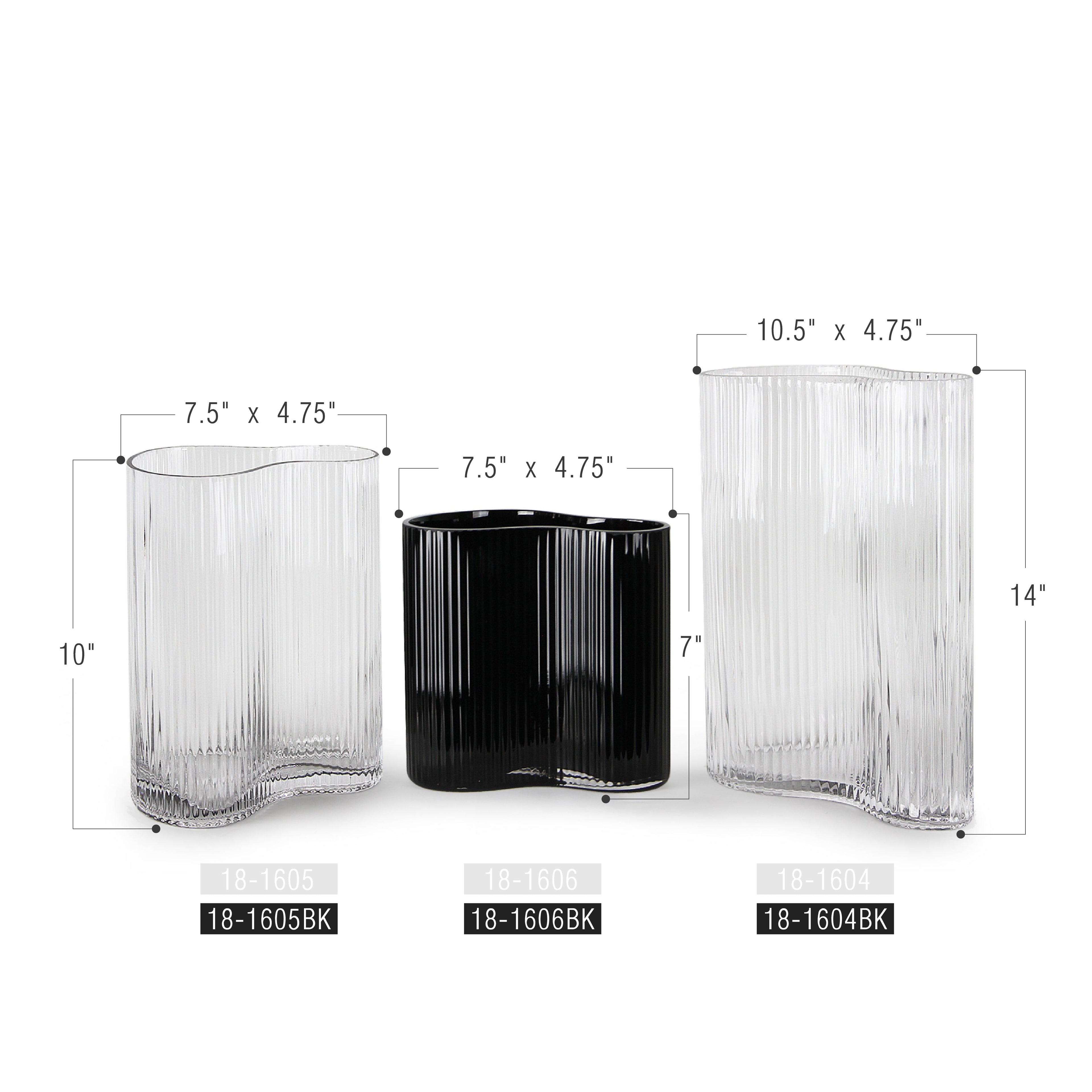 Vase en verre de qualité supérieure à côtes ondulées