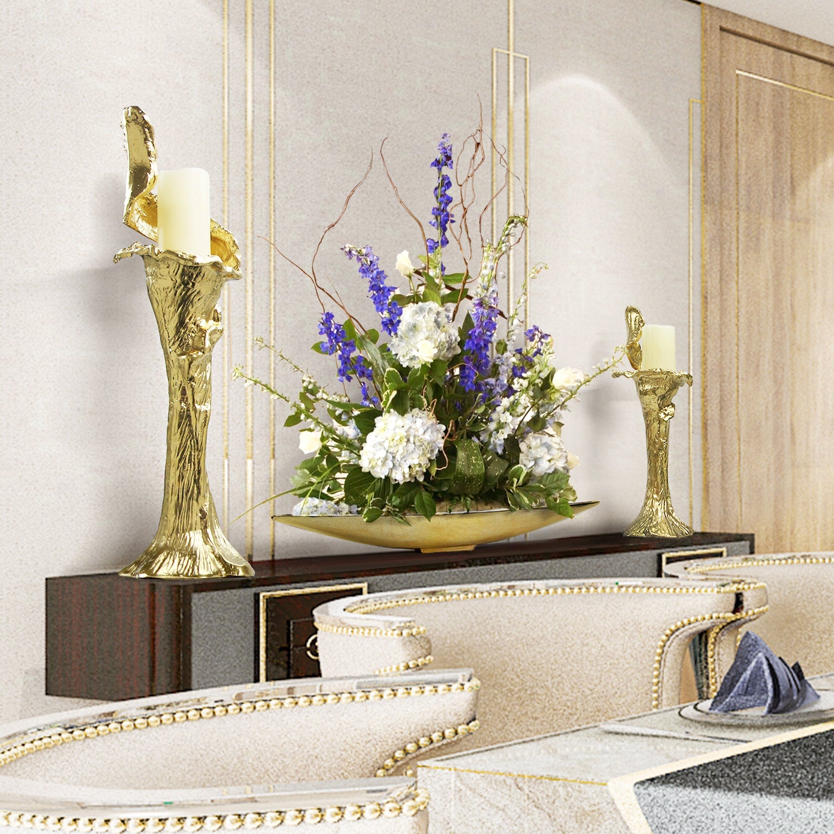 Bougeoir sculptural en métal fondu