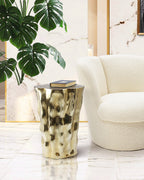 Table d'appoint à bord en cascade