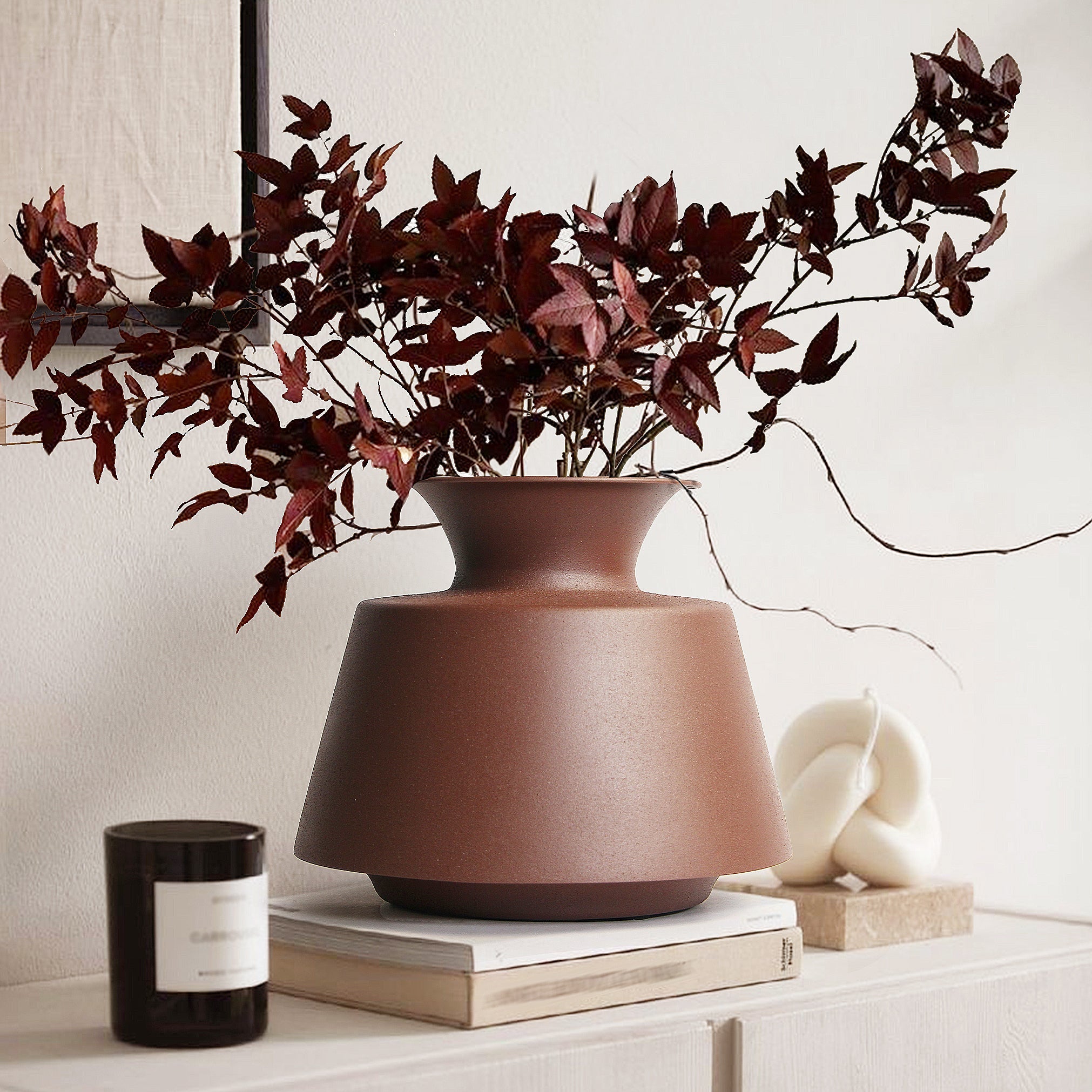 Vase en métal Linea