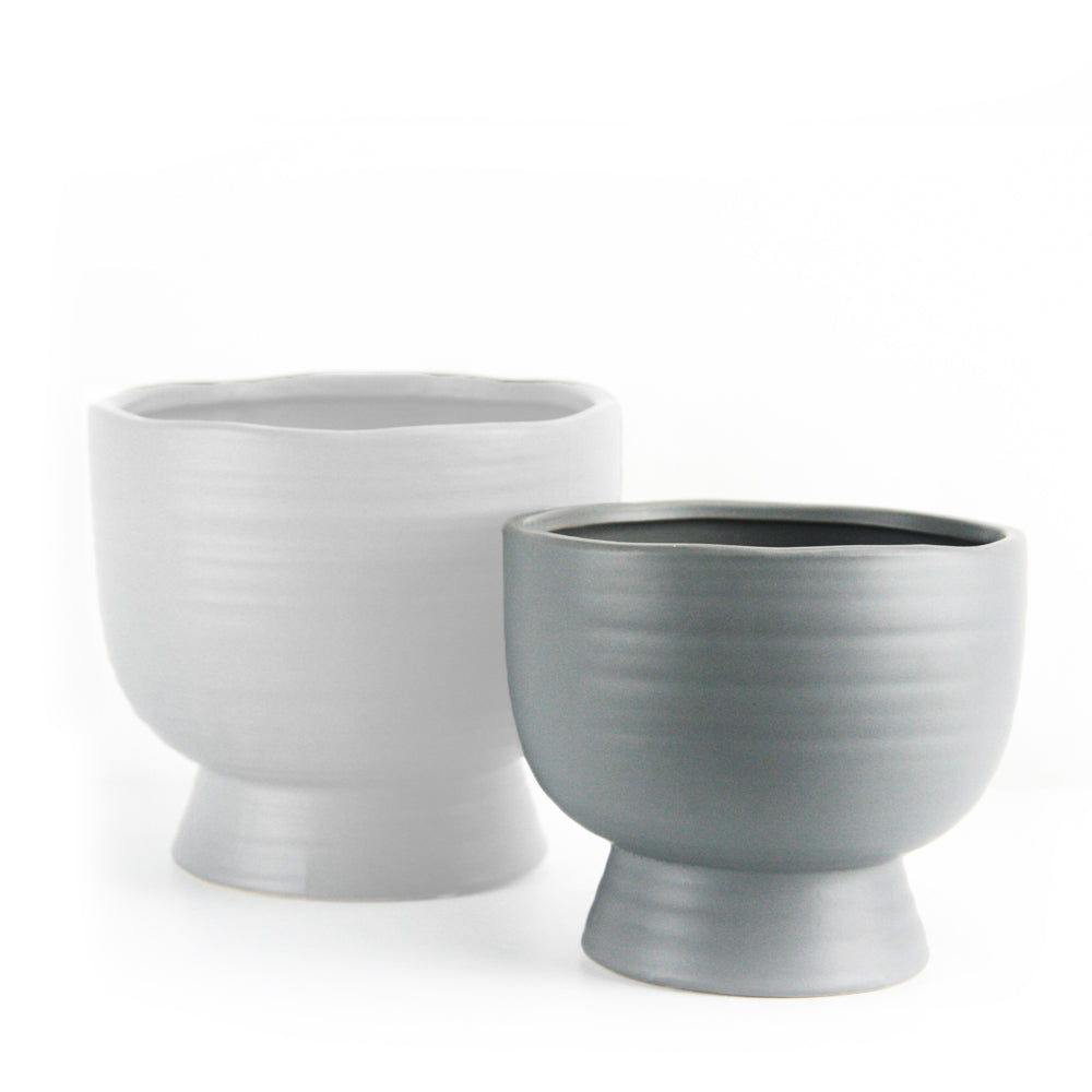 Pot en céramique court du milieu du siècle