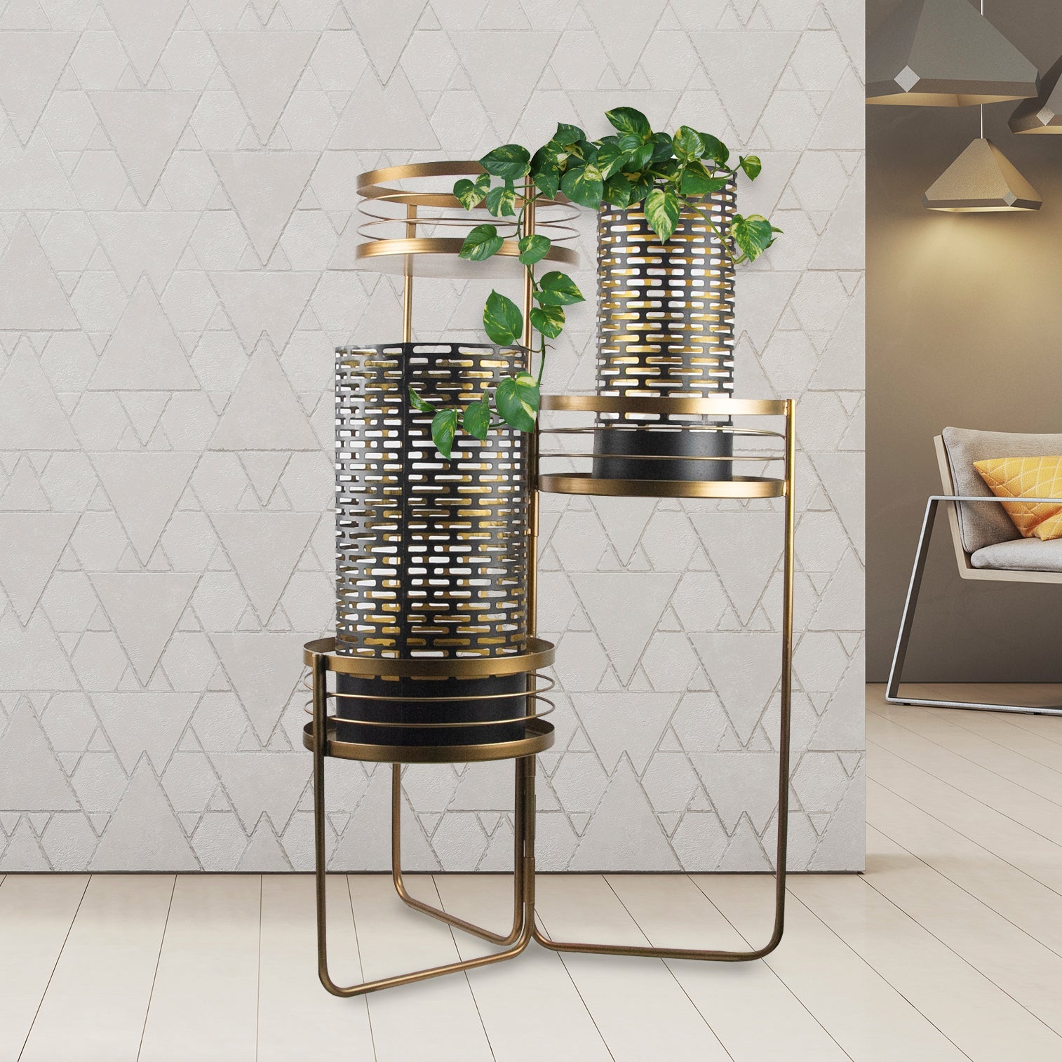 Support à plantes moderne en fer ajouré