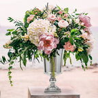 Tasse décorative en métal