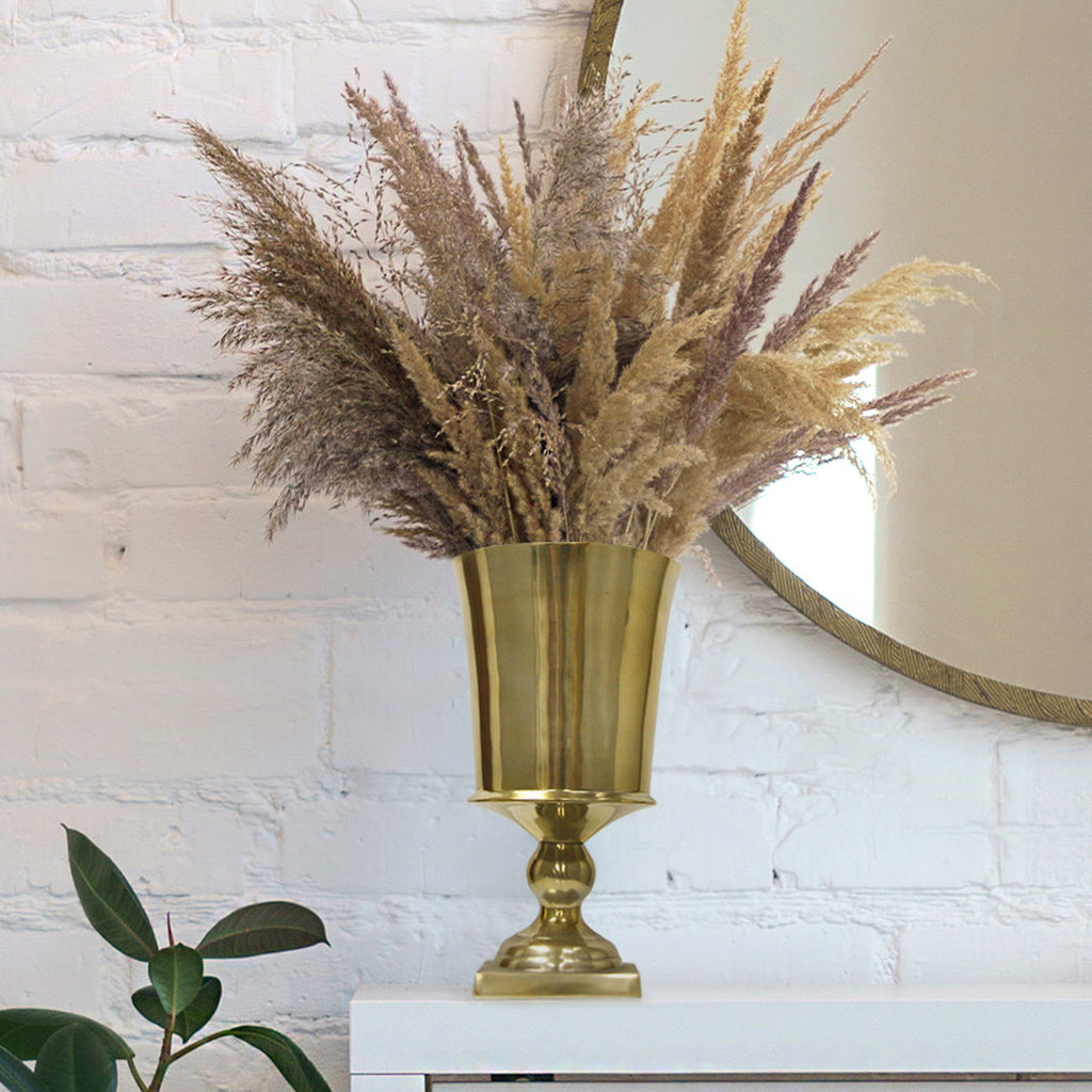 Tasse décorative en métal