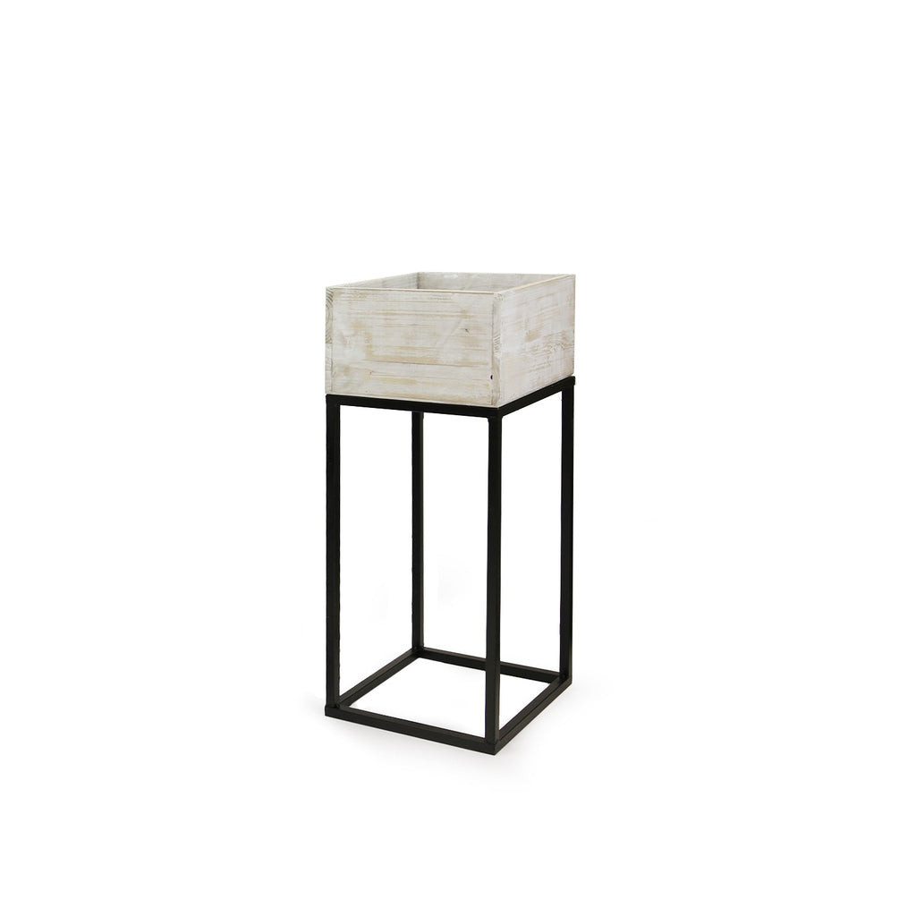 Jardinières en bois recyclé sur support métallique