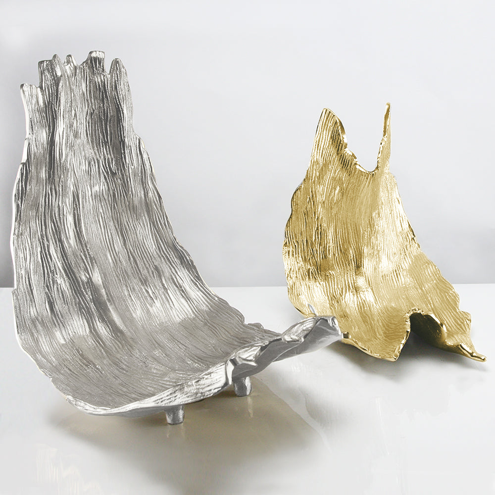 Sculpture de vague dorée