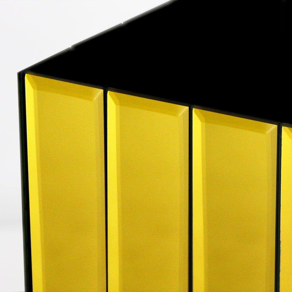 Vase carré en verre miroir