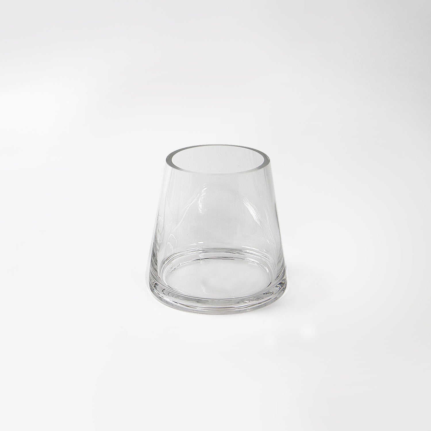 Vase en verre coloré uni de qualité supérieure