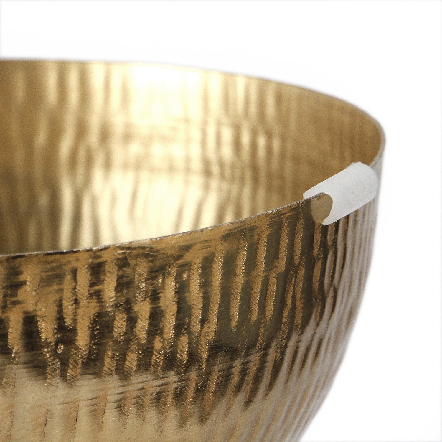 Table d'appoint en aluminium martelé