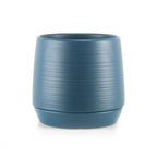 Pot en céramique ondulé