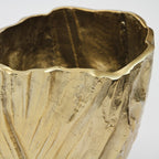 Vase en aluminium à effet doré