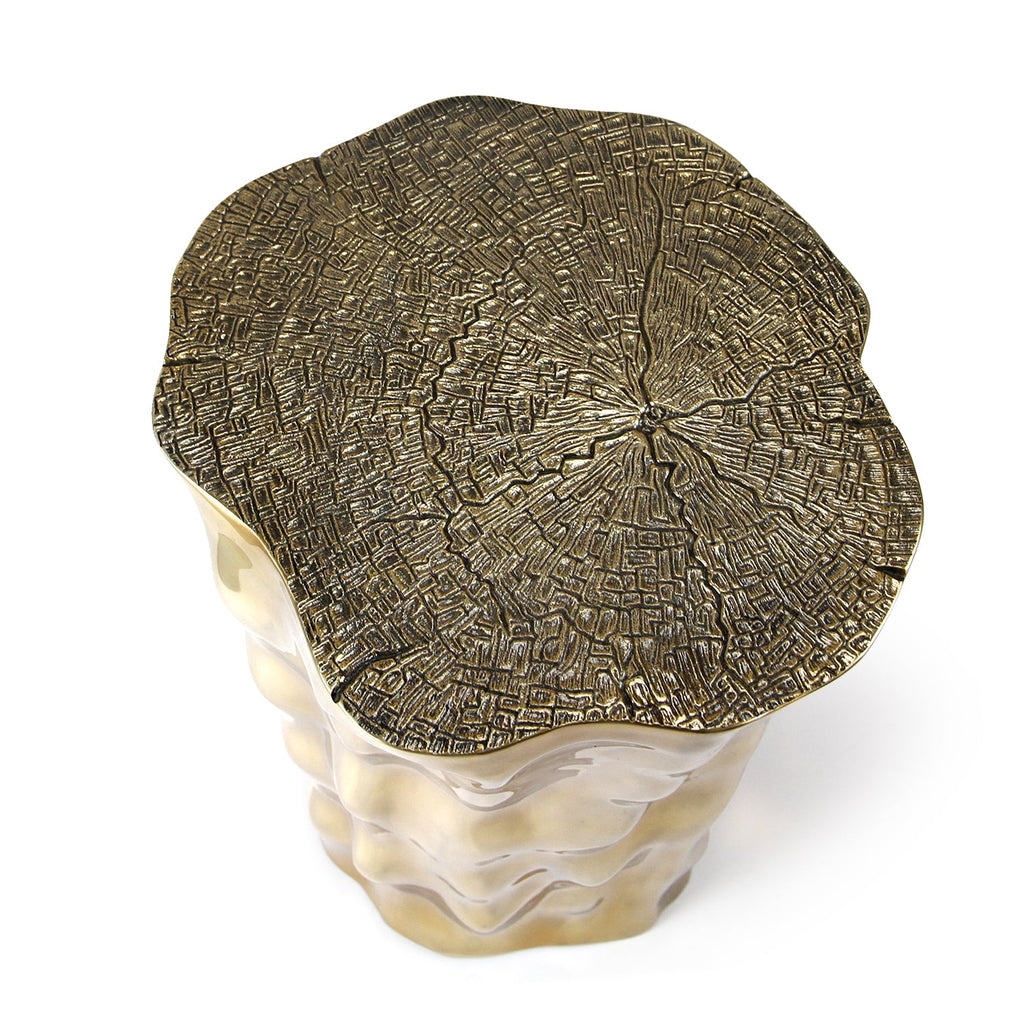 Table d'appoint à bord en cascade