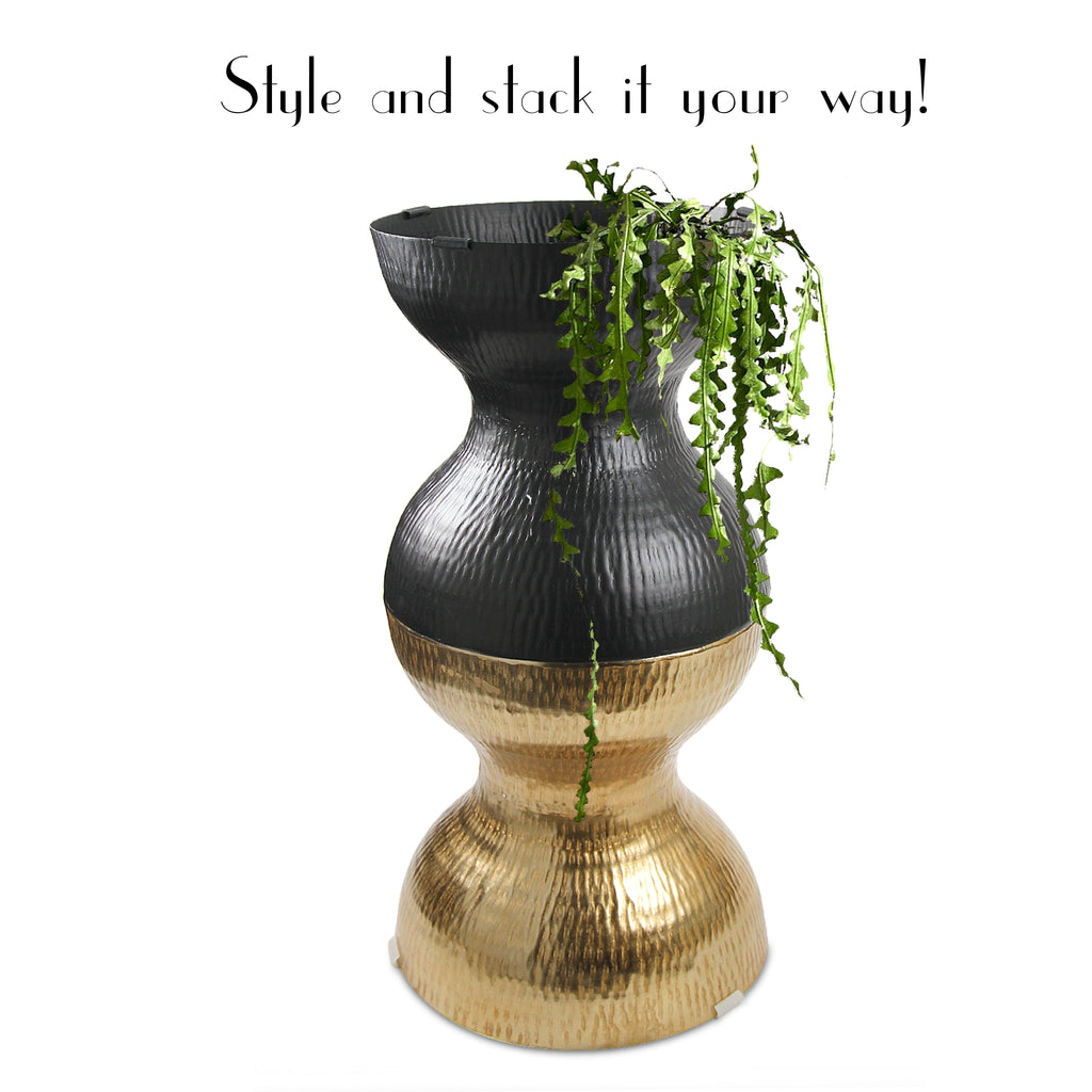 Table d'appoint en aluminium martelé