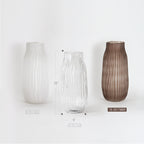 Vase en verre à rayures veinées