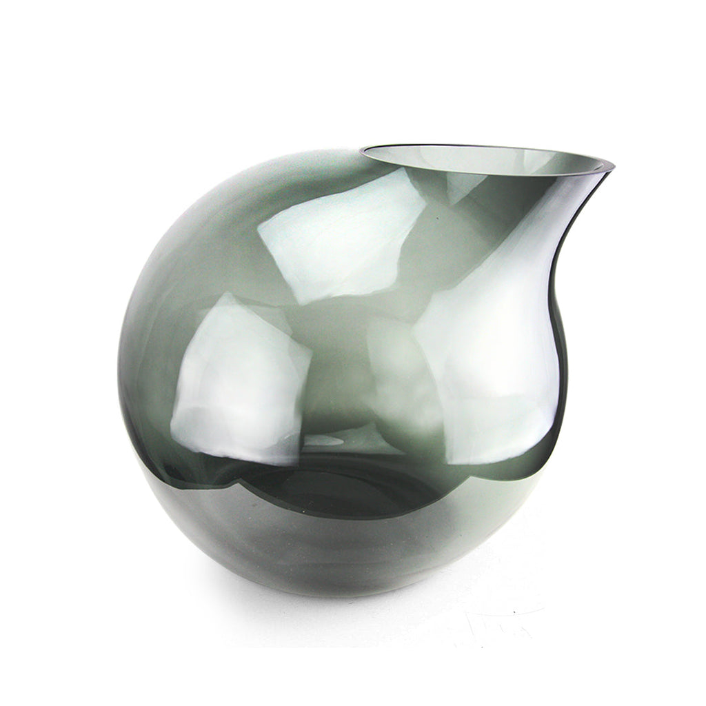 Vase en verre de Monaco européen