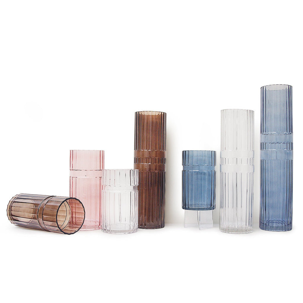 Vase en verre à étages