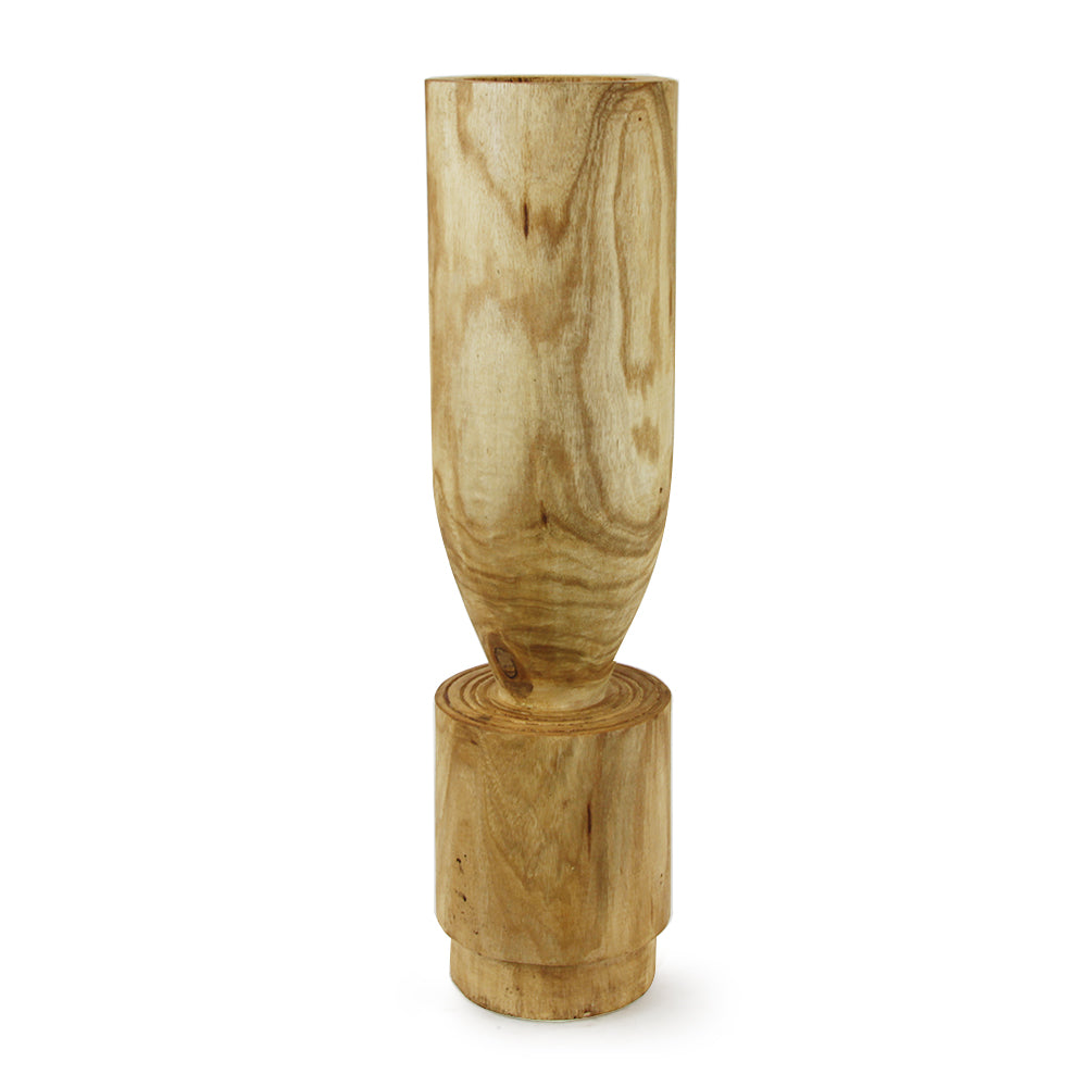 Vase sculptural en bois