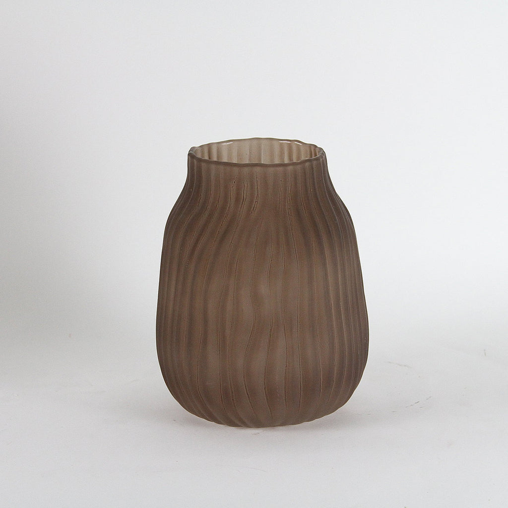 Vase en verre à rayures veinées