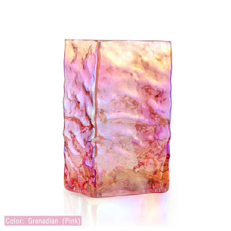Vase rectangulaire en verre irisé