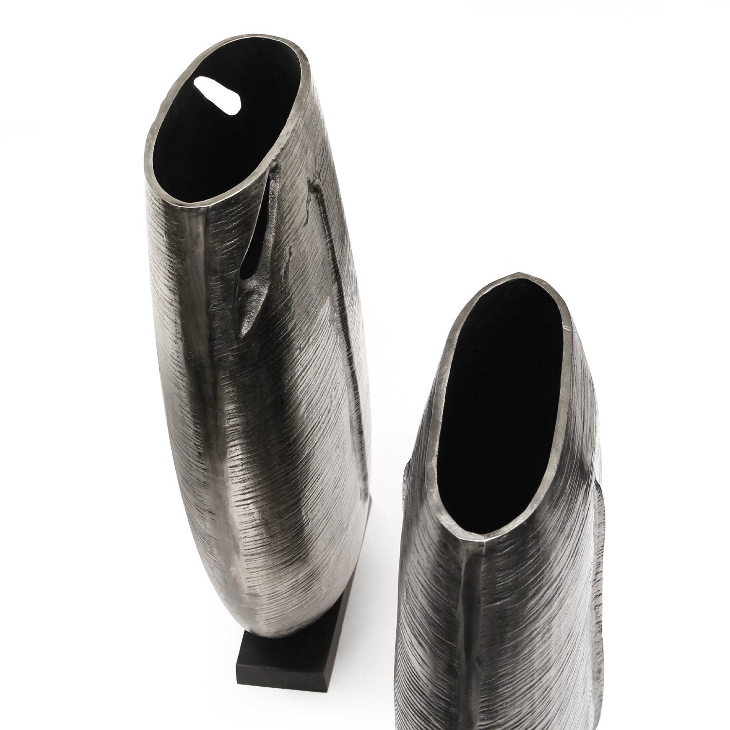 Vase en alliage noble