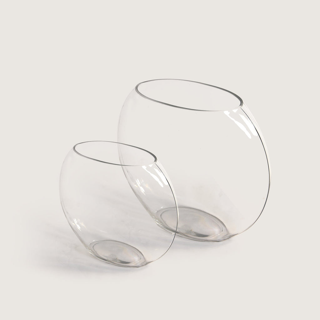 Vase en verre lunaire