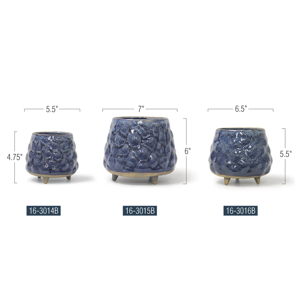 Pot en céramique trépied